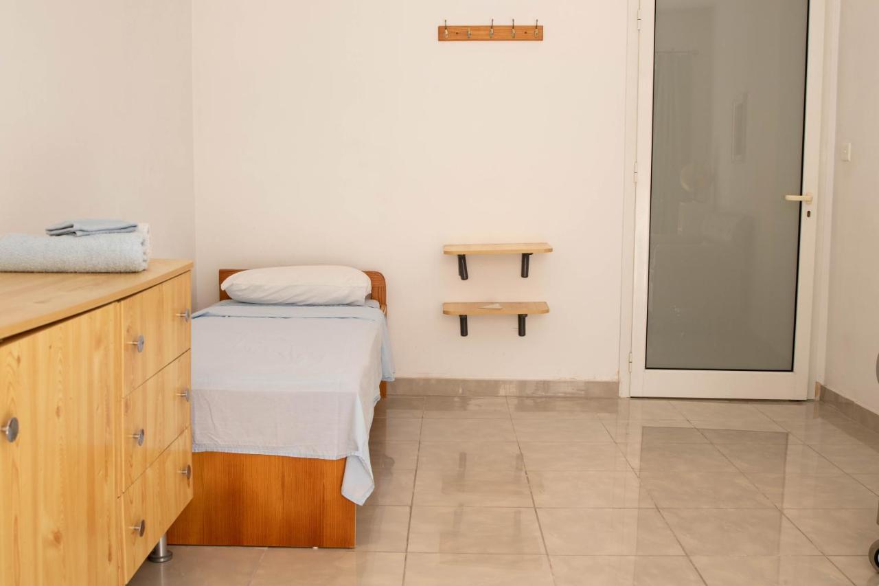 Spacious 3-Bedroom Apartment 30 Seconds From Sea Marsaskala Extérieur photo