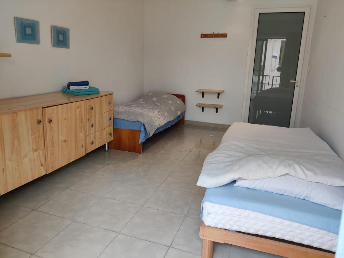 Spacious 3-Bedroom Apartment 30 Seconds From Sea Marsaskala Extérieur photo